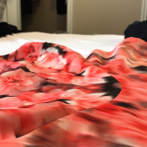 Top - Picture 3 of 6